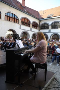 Območna revija otroških in mladinskih pevskih zborov občin Kamnik in Komenda (4)